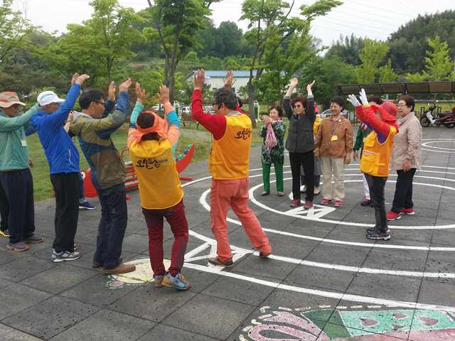  여수쌍봉종합사회복지관 노인사회활동지원사업 선진지 견학