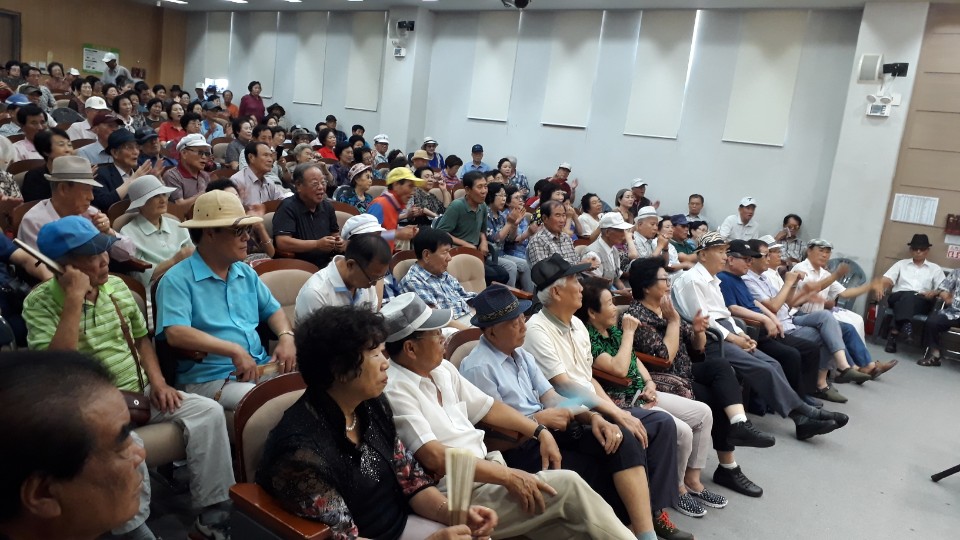  산여울색소폰 초청공연