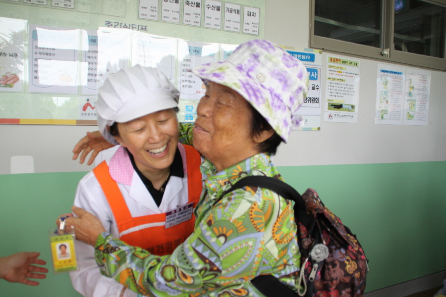  안철수 국민의당 대표 부인 김미경 교수 방문