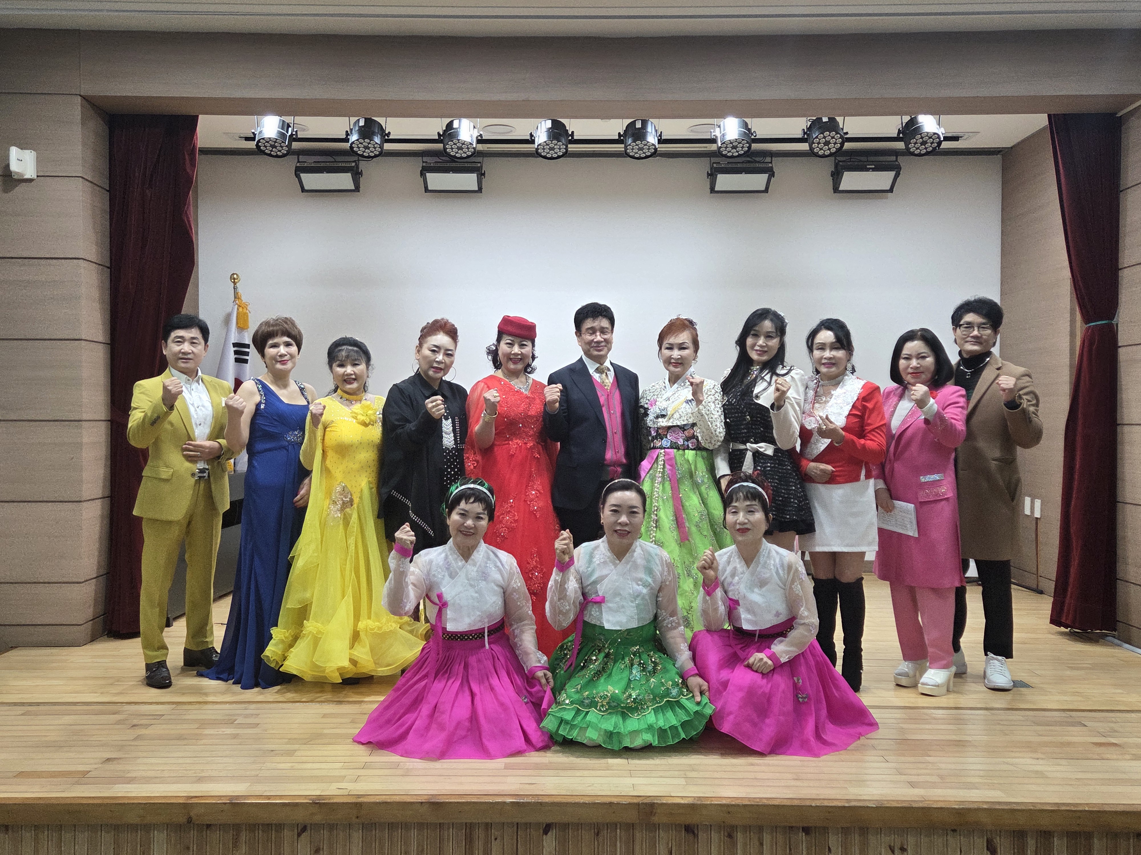 사랑나눔 문화예술공연단5.jpg