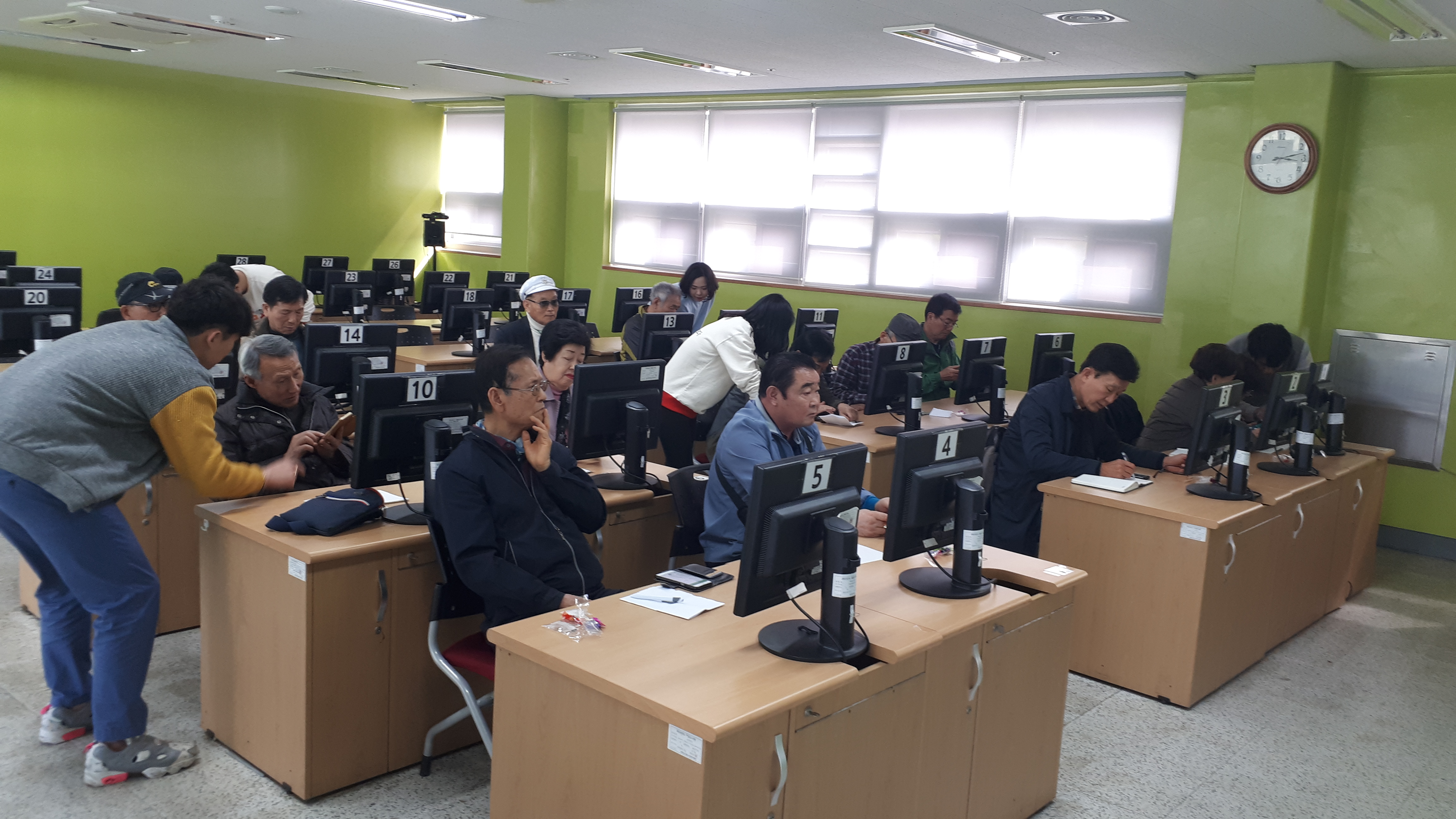  SK 스마트폰 무료교육_서비스탑지점연계