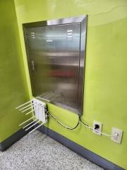  정보화실 인터넷 공유기 외부로 이동 설치