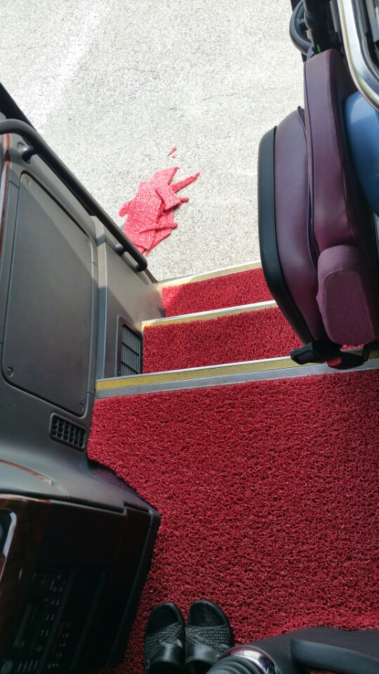  더 깨끗한 셔틀버스를 위해